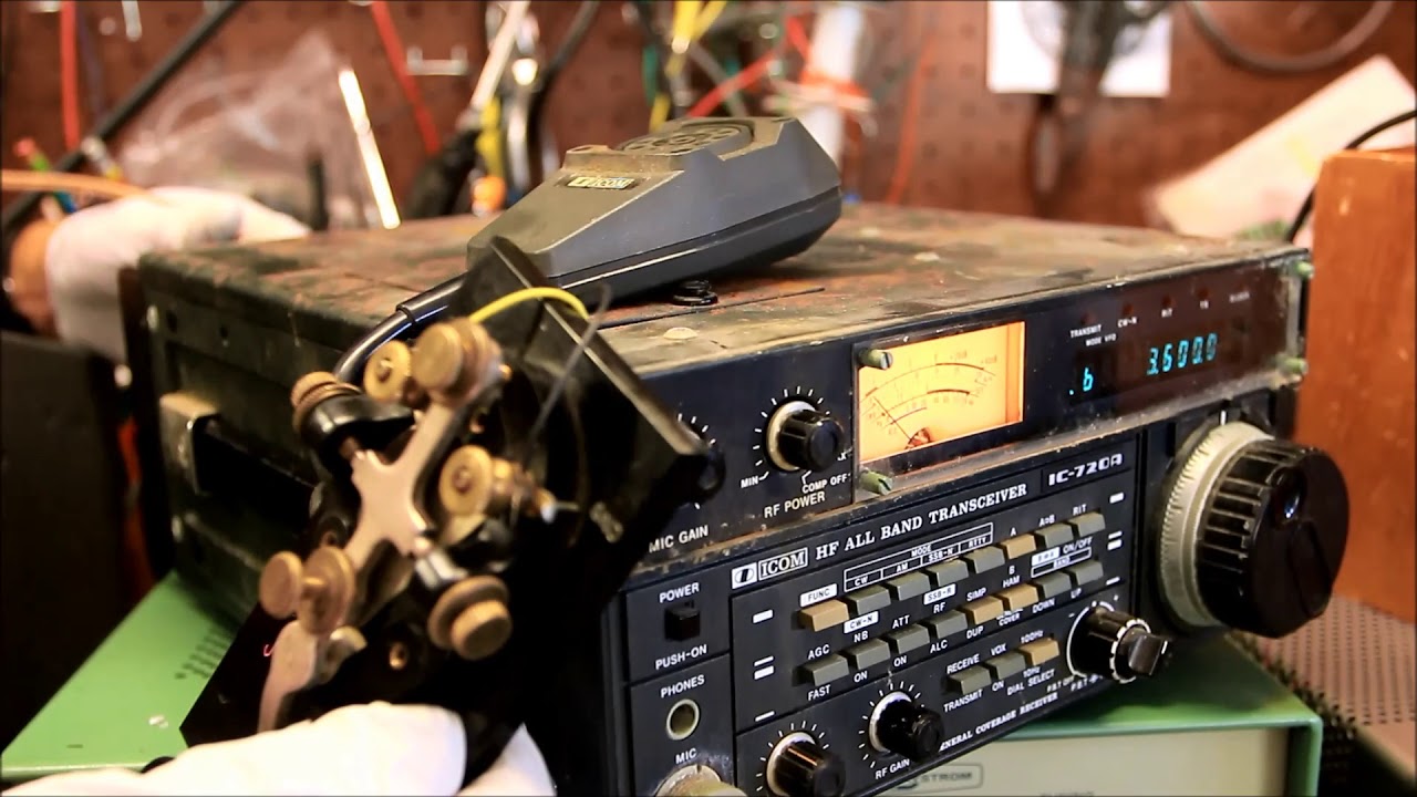 Icom 720A HF Transceiver - Estate Sale Find - Does it Work?  Part I. Ham Radio Restoration.