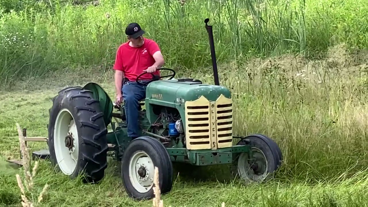 1957 Oliver Super 55 Mowing w 6ft F M