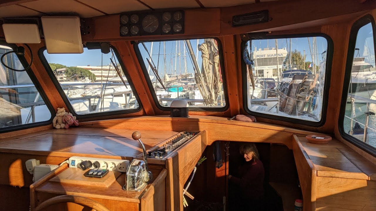 Le Nauticat 36 un voilier confortable ! [Visite complète du bateau]