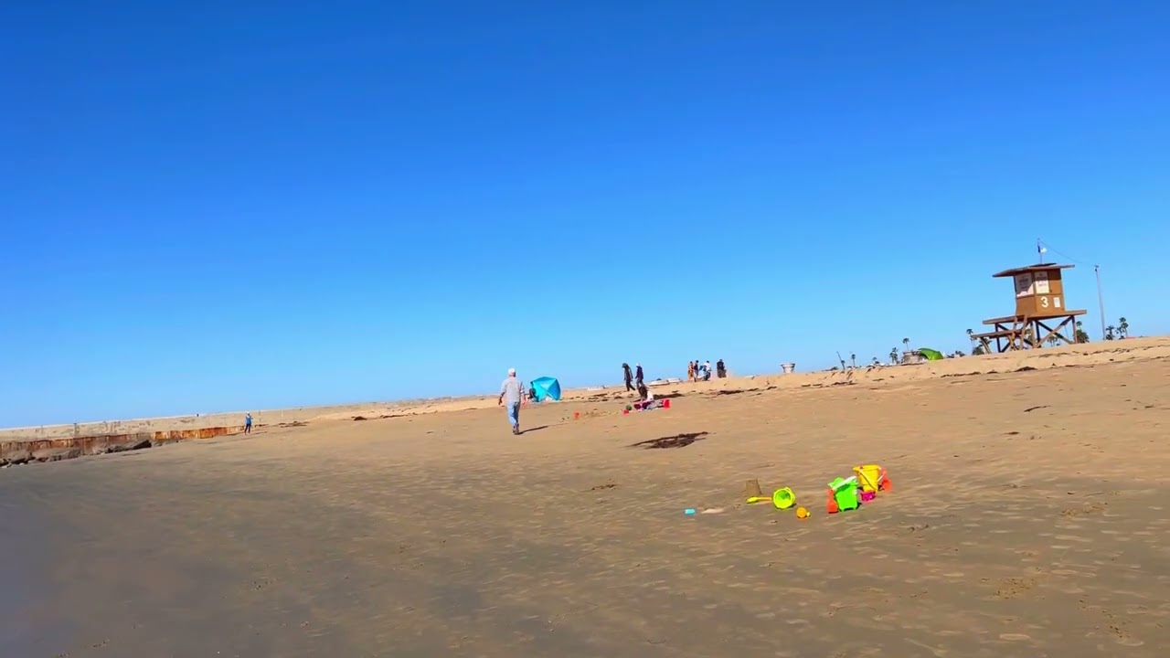 Beach Walking Tour 4 K on Corona Del Mar Beach California. Filmed March 2022