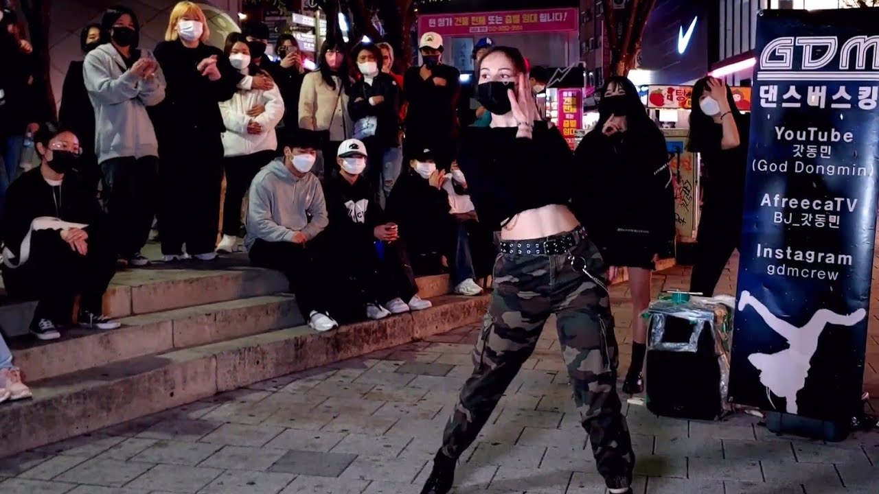 GDM DANCE BUSKING. GUEST: BLACK MIST (RED SPARK), ALINA. ANOTHER LEVEL SUPERB PERFORMANCE. HONGDAE.