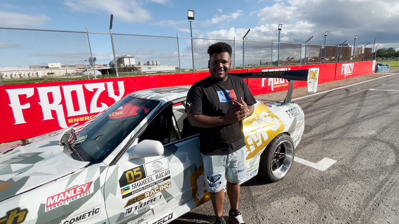 TREINOS DE DRIFT COM O ÚNICO PILOTO DE XAI XAI- SHAKEEL BACAR.