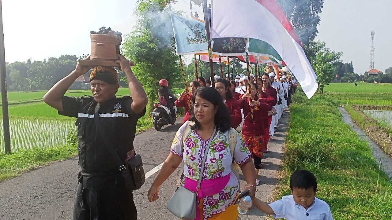 UPACARA MELASTI KABUPATEN KLATEN - UMBUL GENENG Tahun 2020 - Ngrundul Kebonarum Klaten