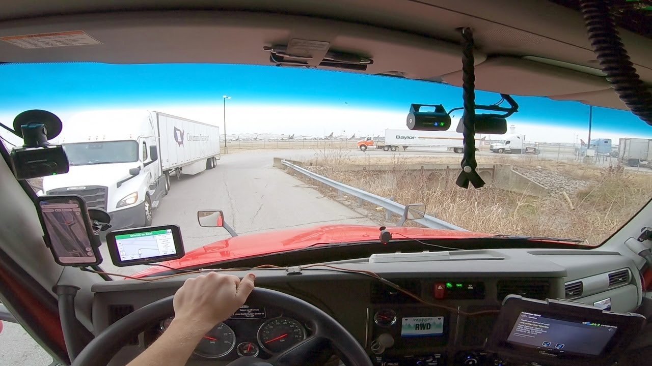 I'm such a nice truck driver.  Rookie Trucking Life.