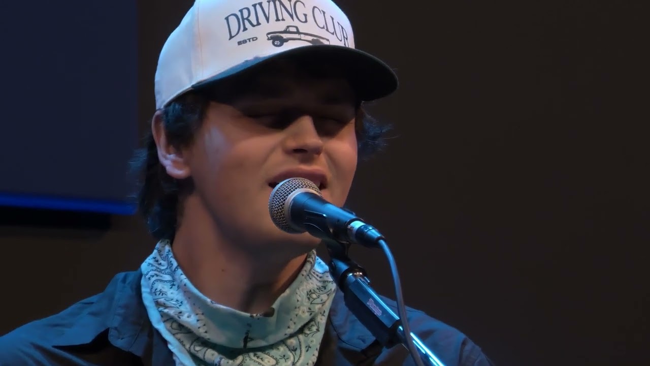 Jonah Marais - Better Place | Live 95.5 | PNC Live Studio Session