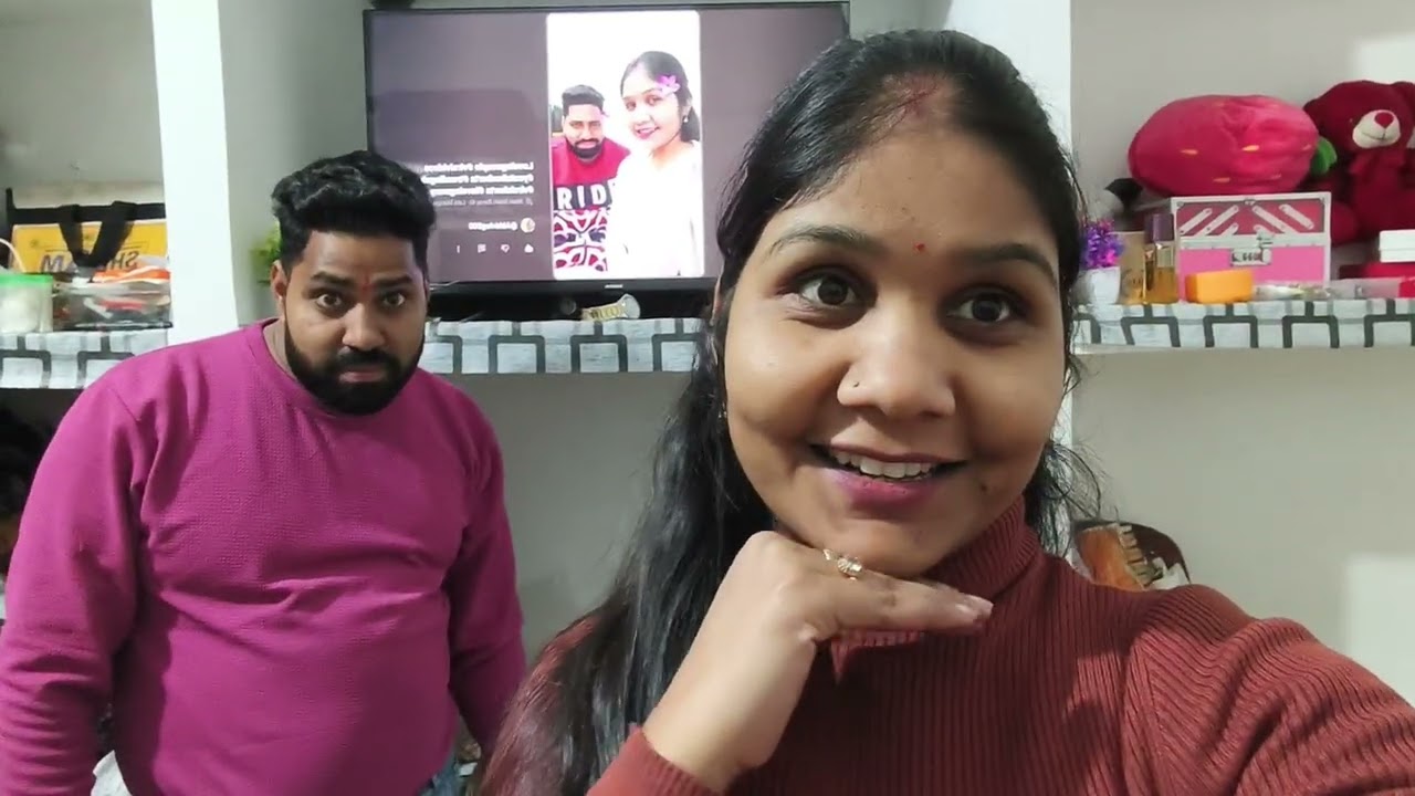 Sote hue captur kiya wife ko tab 😂