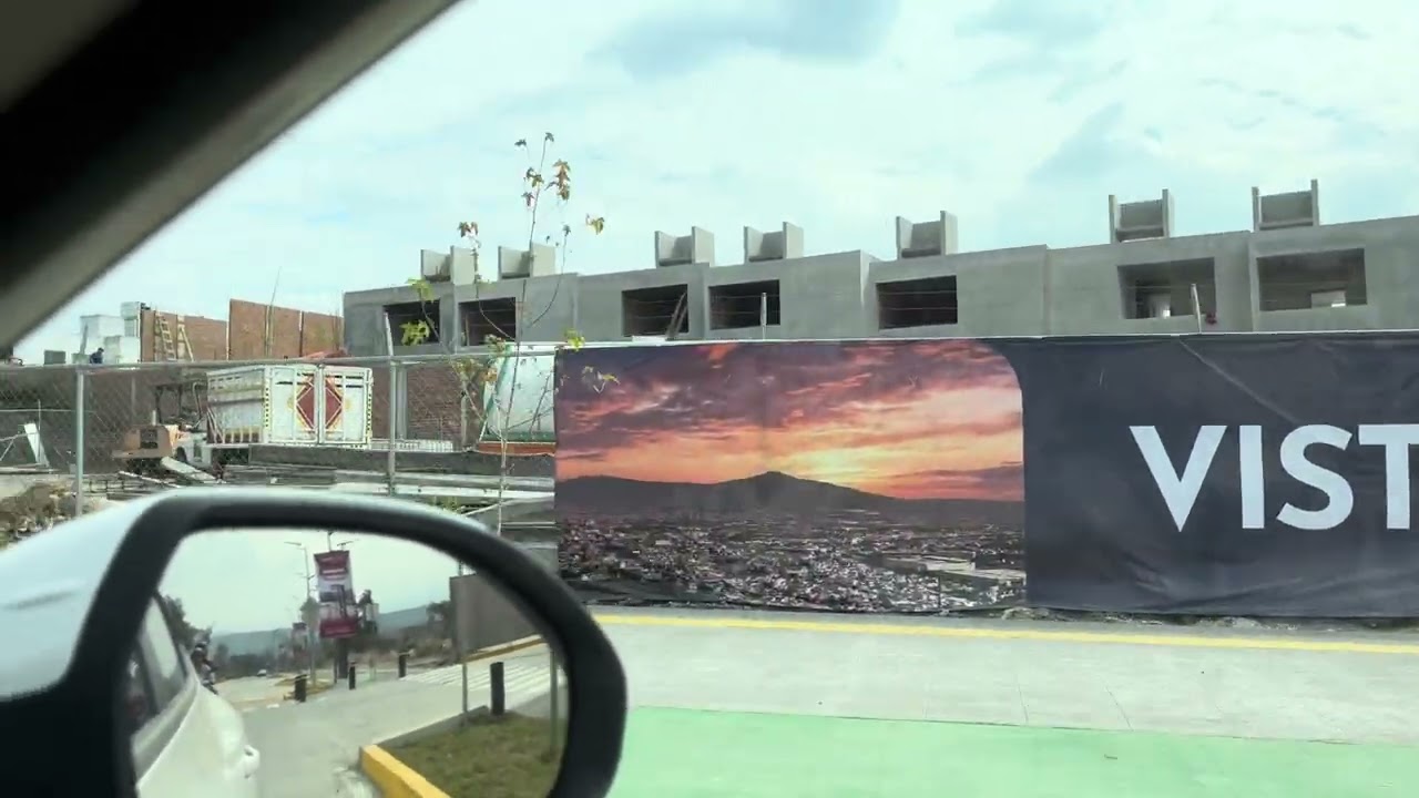Así es la !¡ NUEVA AVENIDA AMALIA SOLÓRZANO ¡! 