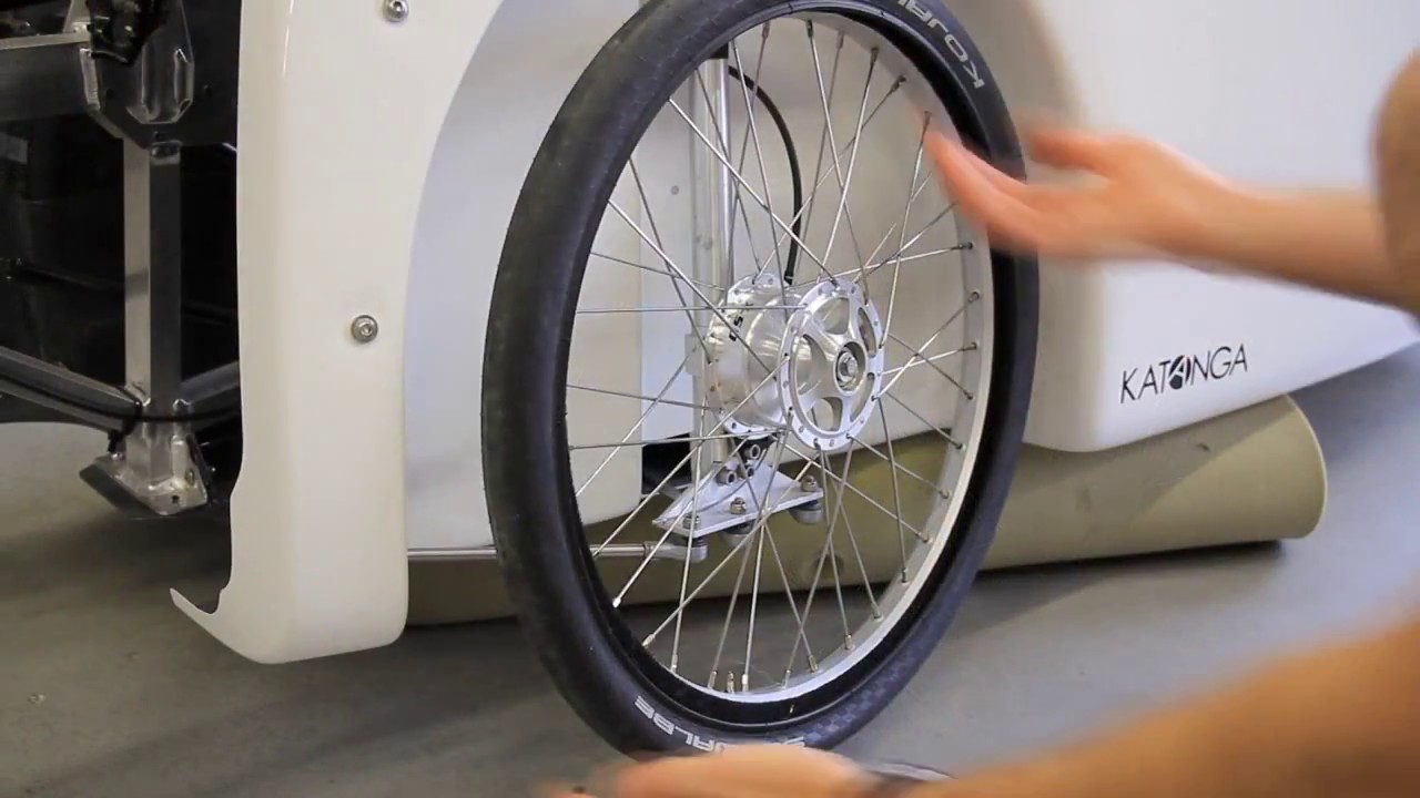 Katanga velomobile - How to change tires and tubes (FR/EN)