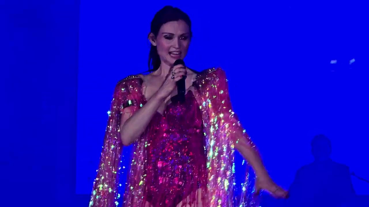 Sophie Ellis-Bextor - Heartbreak (Make Me a Dancer) [Live @ Brava Madrid 2024]