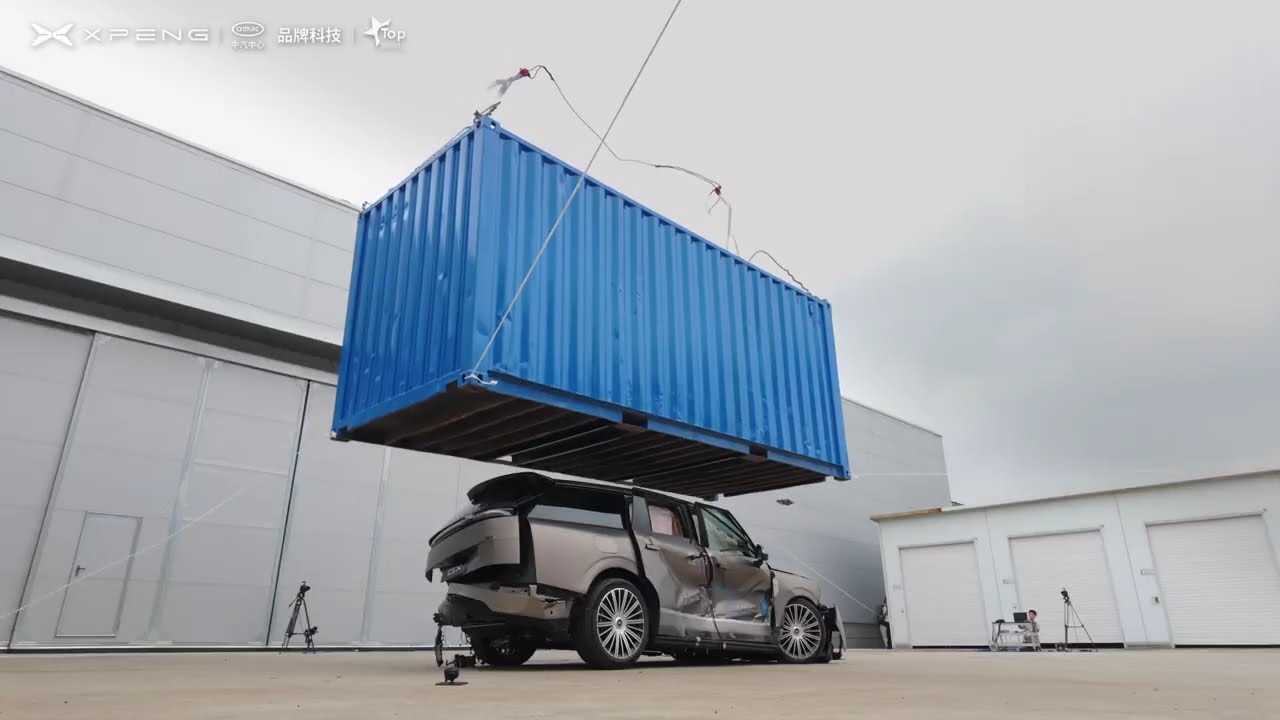 The New Luxury SUV 2026 Xpeng GX EV&REEV - 720&deg; Five-Stage Sequential Collision Test