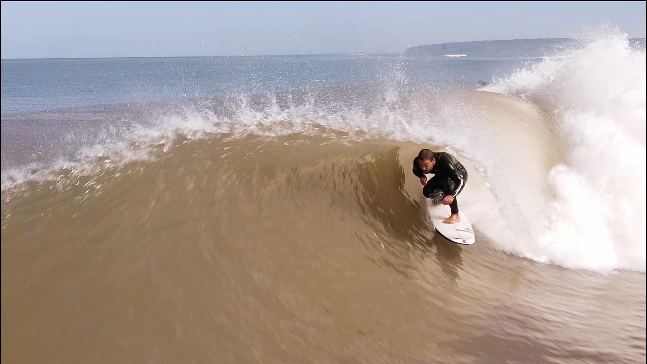 PISCINA DE ONDAS PERFEITA EM PENICHE - 🇵🇹