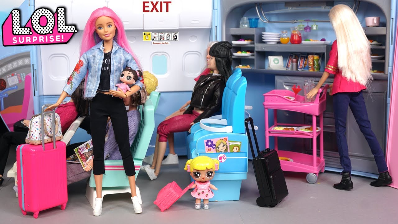 Barbie LOL Goldie Airplane Travel Routine with Baby Bloxy & Flower Girl Story