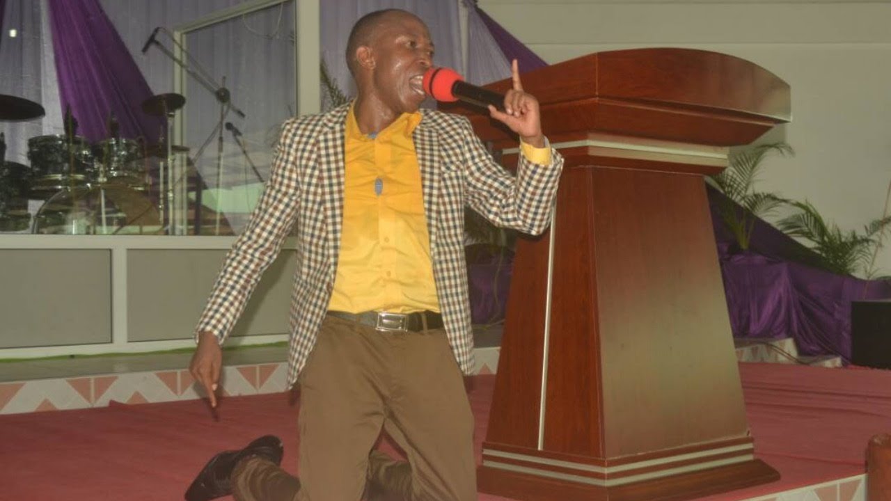 SOMO: NGUVU ZA KICHWA - Ev. Albert Byenda (Congo DRC) - Semina DAY 1 - Jumatatu Trh 14-10-2019 #LIVE
