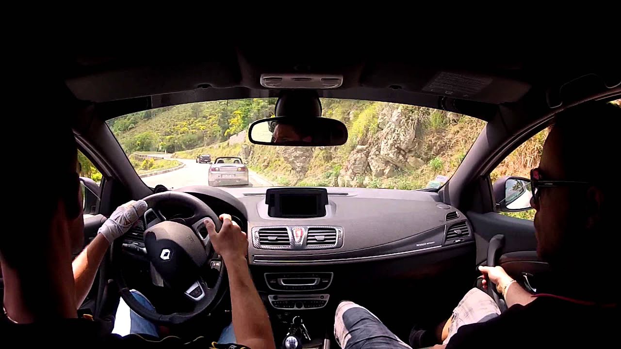 Megane 3RS VS Subaru Impreza STI