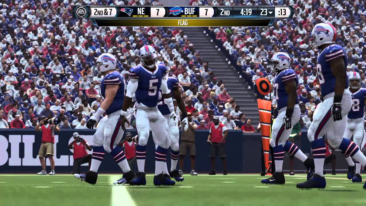 DOMINIQUE EASLEY FIGHTS BILLS OFFENSIVE LINE | Madden NFL 16 Connected Franchise