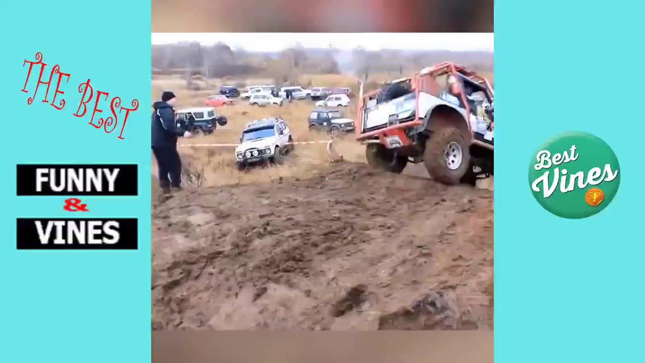 HALLOWEEN PRANKS! - Funny Pranks, Scare and Fails 2017  Viral Vine Compilation (22)