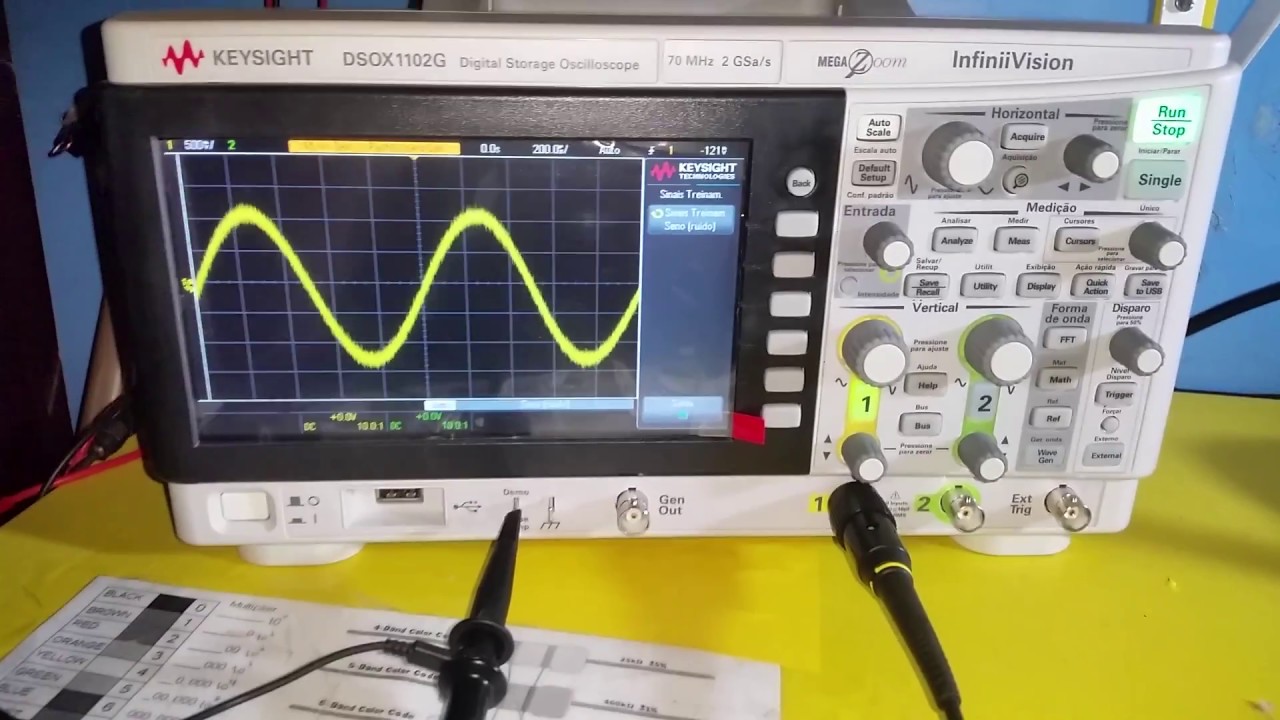 Como fica o painel frontal do osciloscopio Keysight DSOX1102G em PortuguesBr
