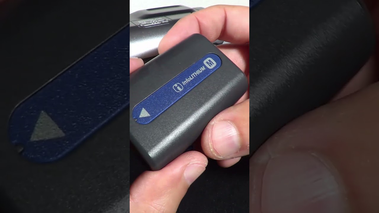 How To Get Into Retro Camcorders in 3 Minutes #camcorder