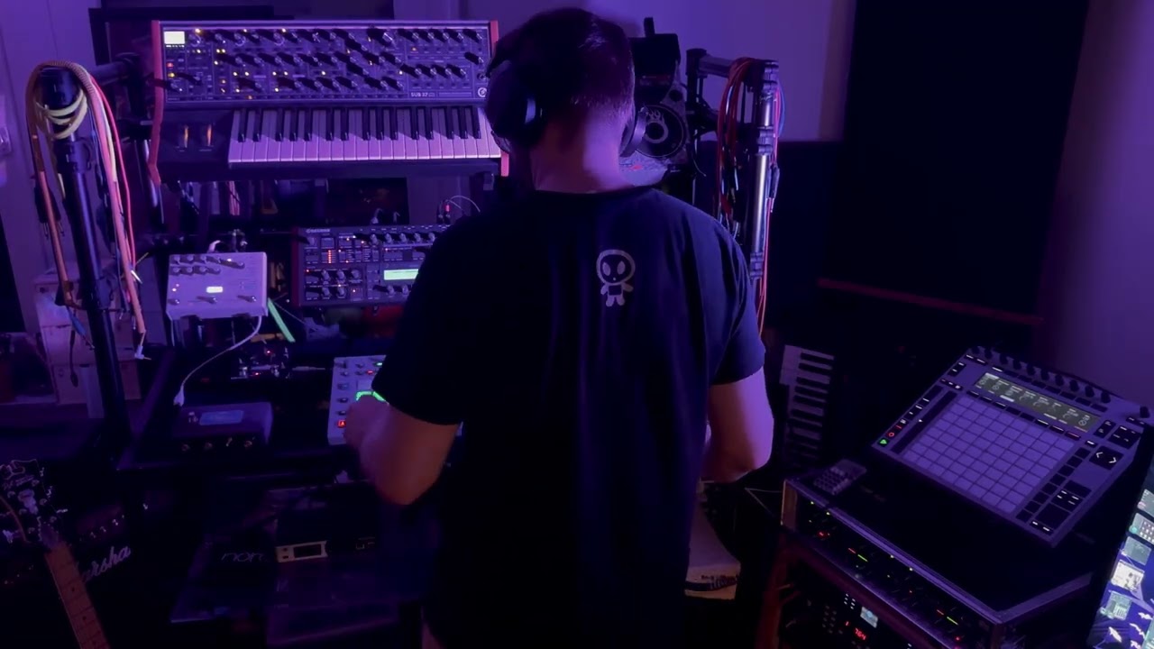 dark times, late nights, low lights - Late night Techno Session