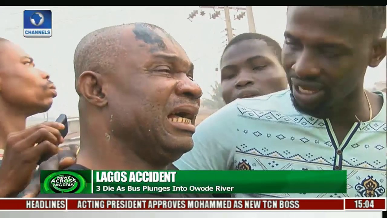 News Across Nigeria: 3 Die As Bus Plunges Into Owode River