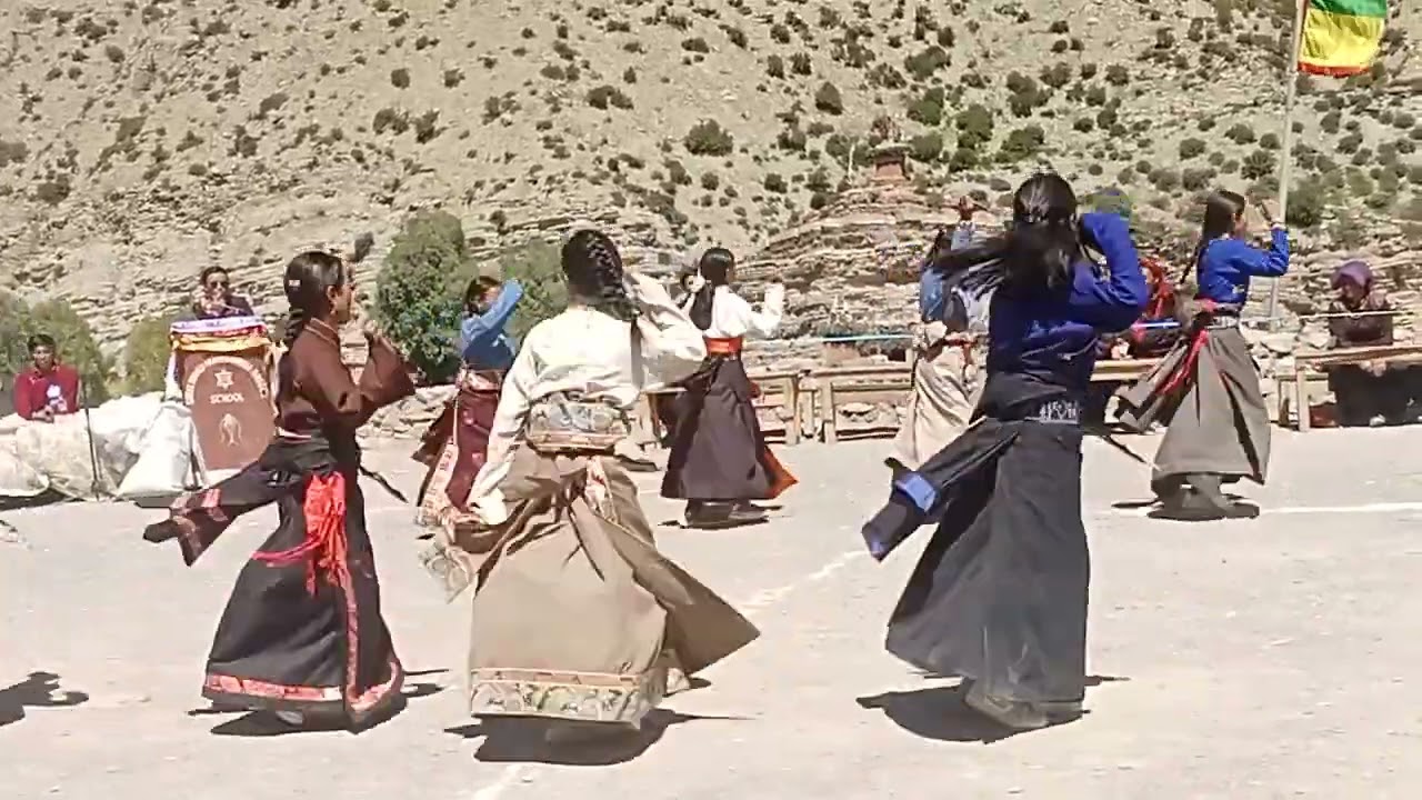Namdo school students