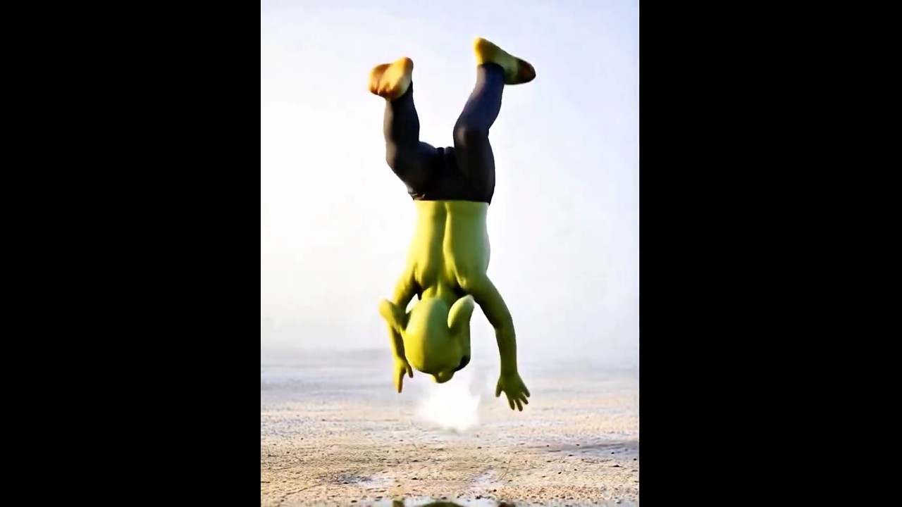 Funny 😝। Alien jump into water 😂😂। #shorts #funny #alien #aliendance