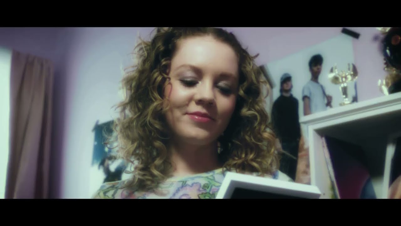 Sarah Reeves - Jealousy (Official Music Video)