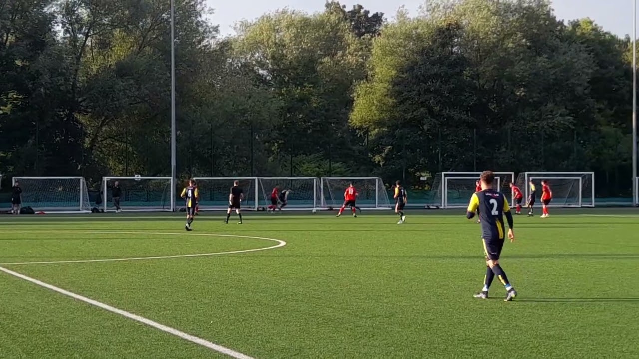 Ilkley Town vs Silsden AFC #football #yorkshire #grassrootsfootball #england