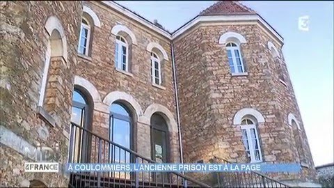 Une ancienne prison devenue bibliothèque
