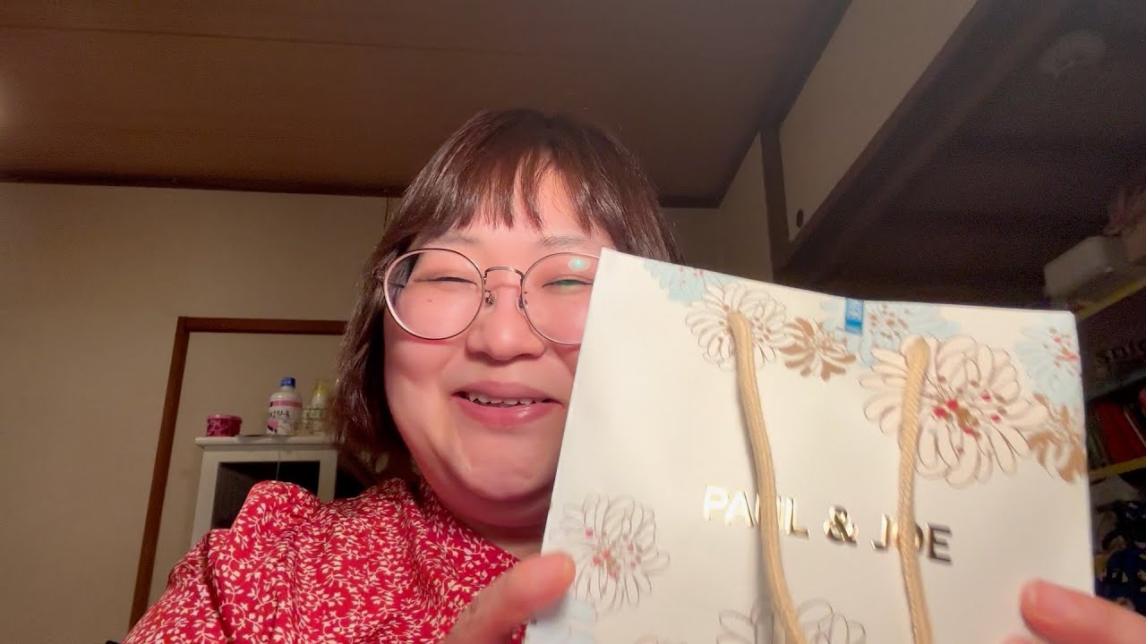 購入品を見せるつもりが、ただのメイク動画になってしまった。