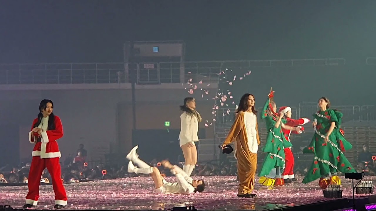 211226 TWICE(트와이스) 4TH WORLD TOUR 'III' in SEOUL - 