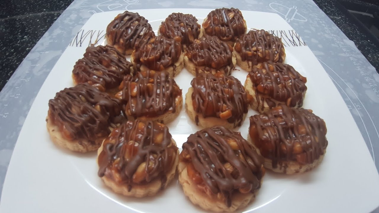 EV YAPIMI SNİCKERS KURABİYE 👌 ÇİKOLATALI, FISTIKLI KURABİYE TARİFİ 🥰