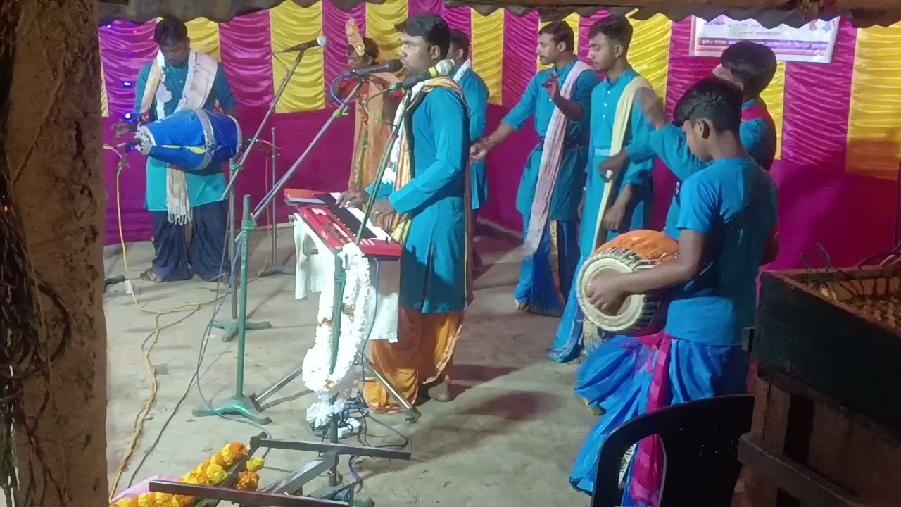কৃষ্ণ গোপাল সম্প্রদায় হরিনাম মাস্টার পুষ্পেন্দু মন্ডল. Ph. 8509003279