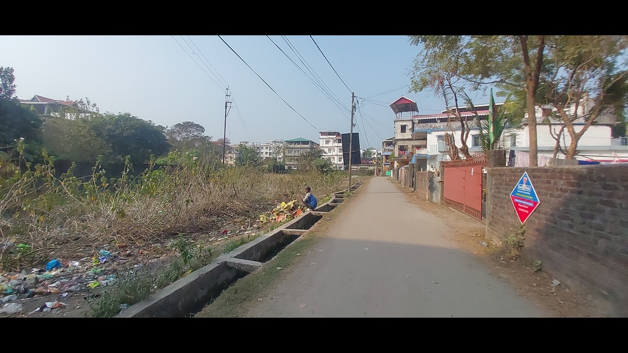 Properties for sale in Salbari & Pradhannagar, Siliguri.  7 Properties shown in the video.