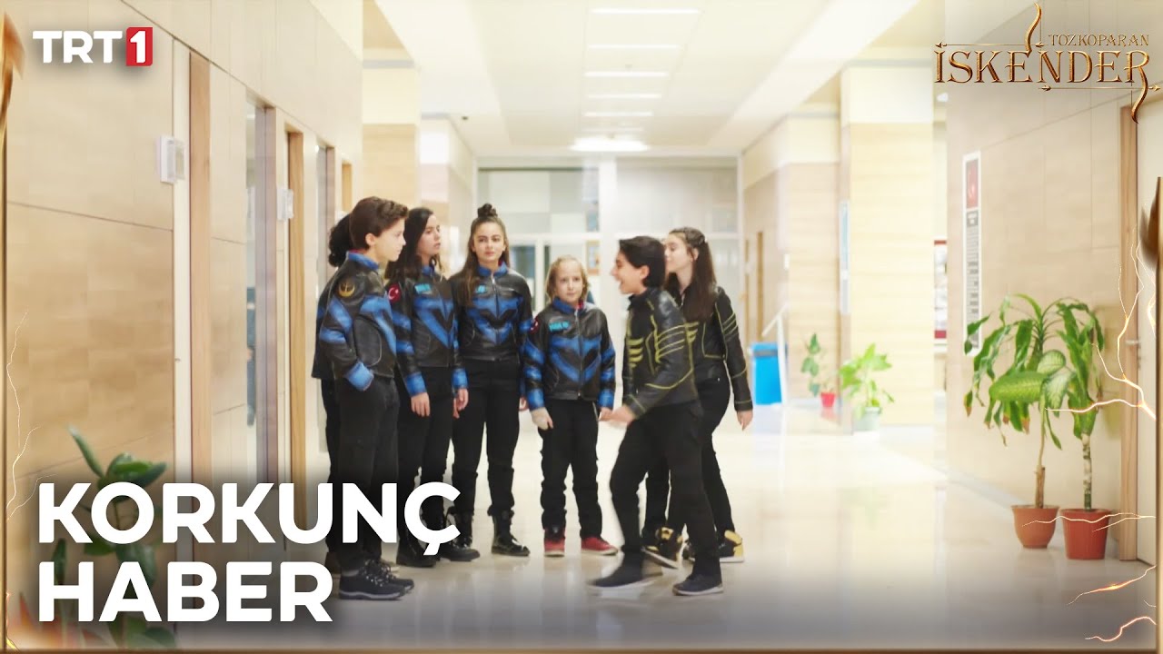 Mavi Ay’a okuldan atılma şoku… - Tozkoparan İskender Unutulmaz Sahneler