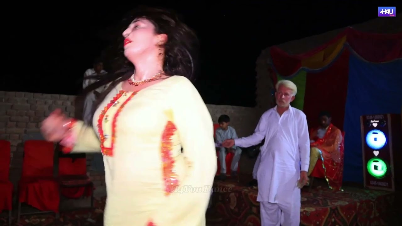 Methon Yaar Na Khas Ve Arzoo Khan Dance Performance 2026