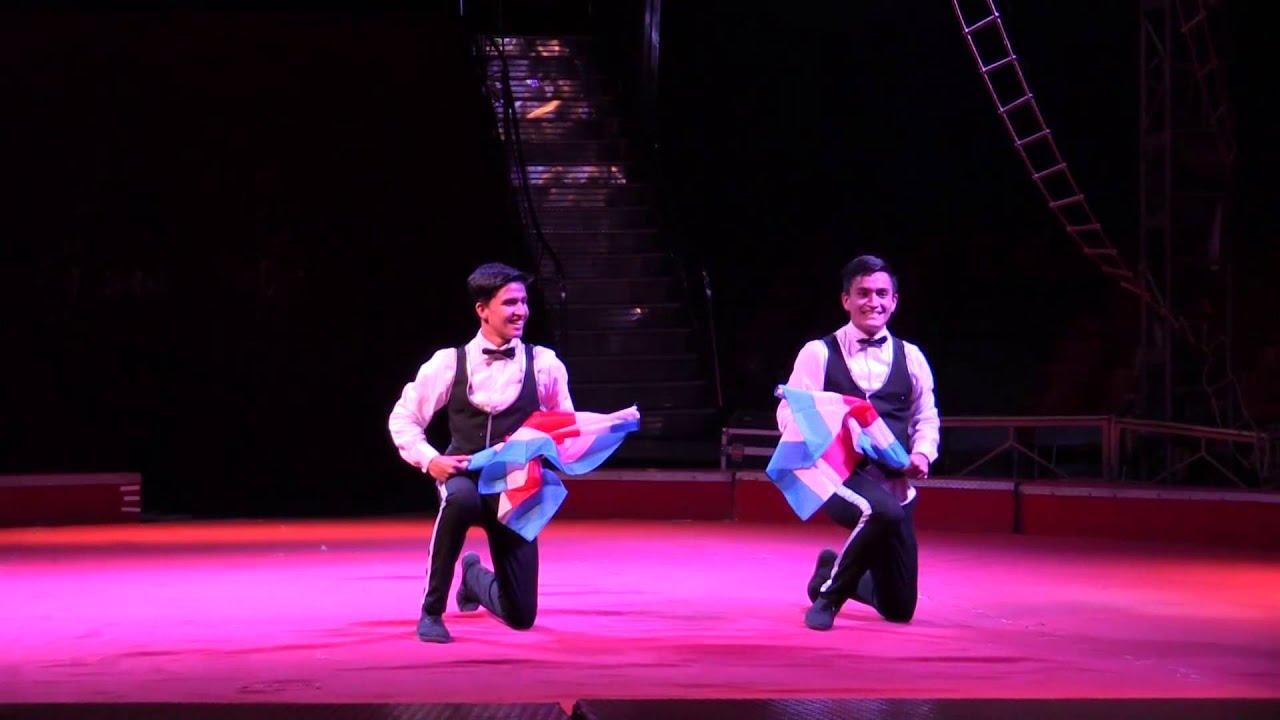 Acto Malabares - Fantastic Duo