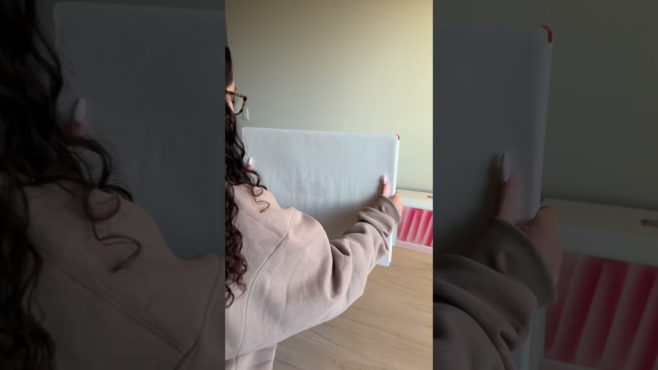 setting up my pink imac 🖥️✨🎀💕