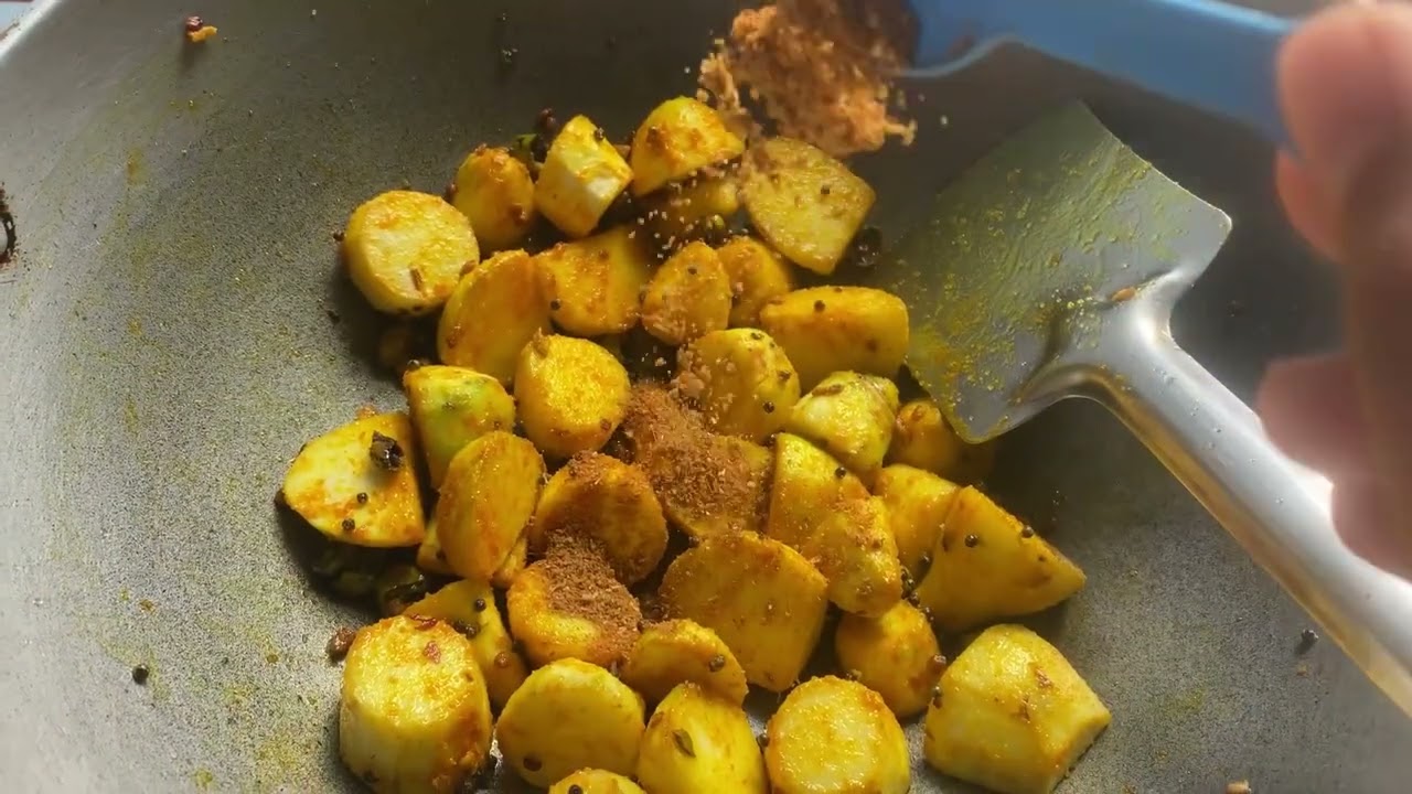 Kachalu/kuchu/arabi/pechki ki sabji. #desicooking #gharkakhana #healthyfoods #foodvlog #dietfriendly