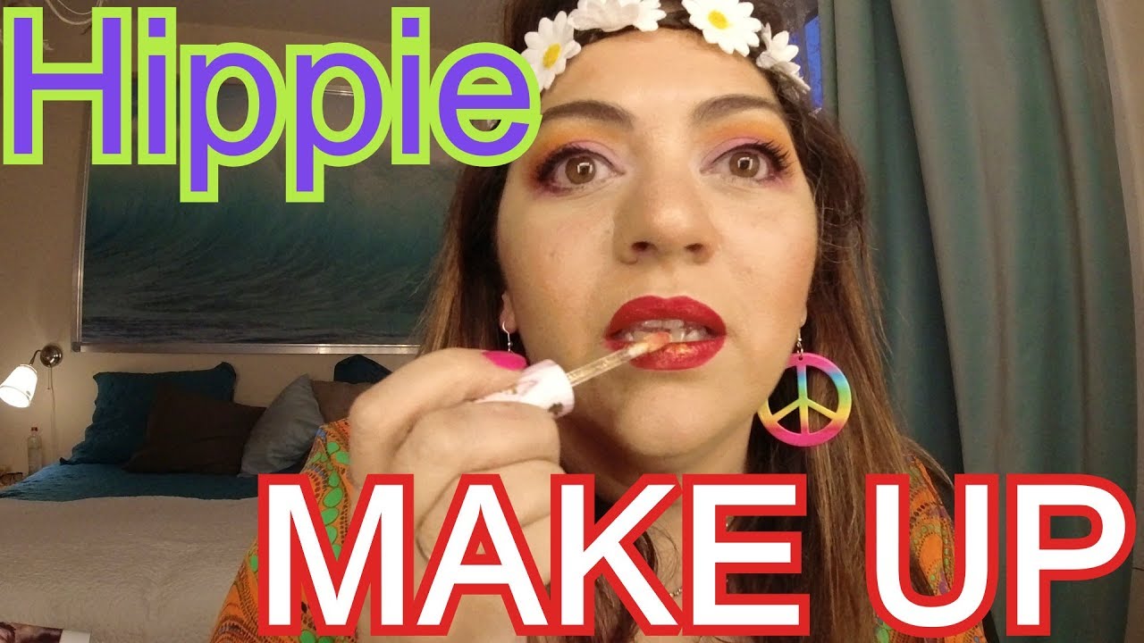 MAKE UP : 