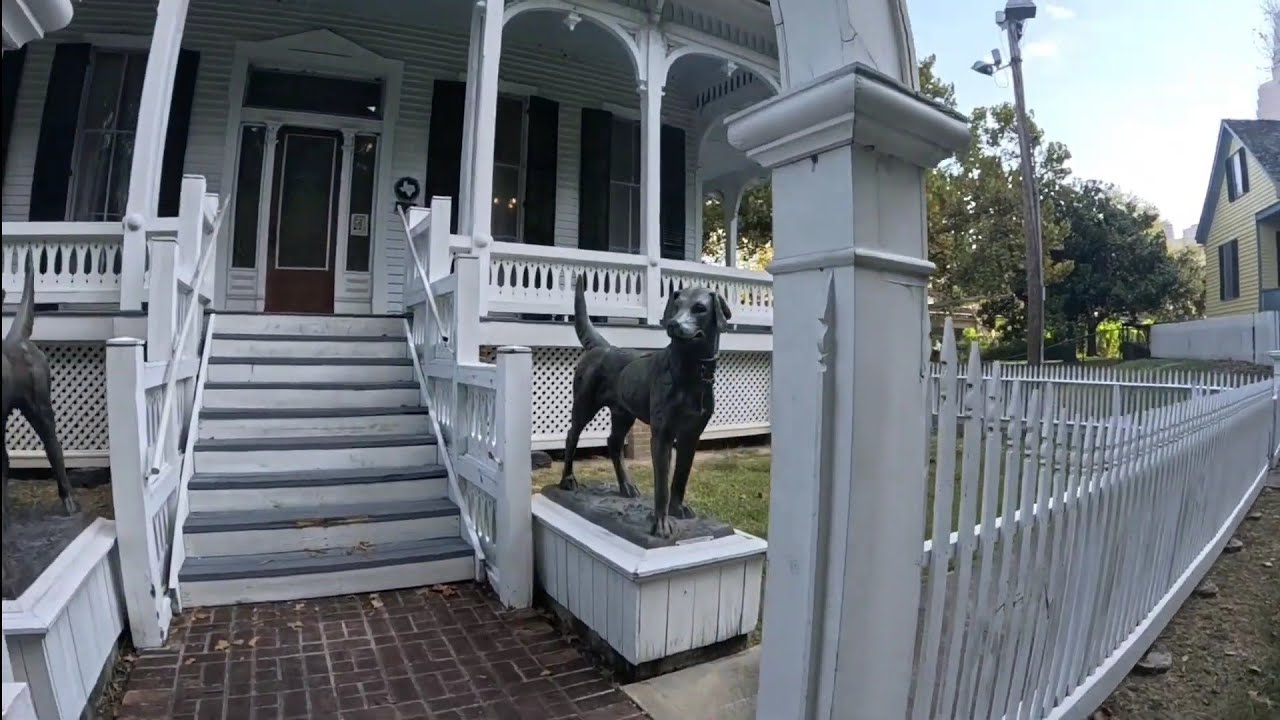 GHOSTS IN HOUSTON’S PARK !! OLDEST SURVIVING BRICK HOUSE IN HOUSTON