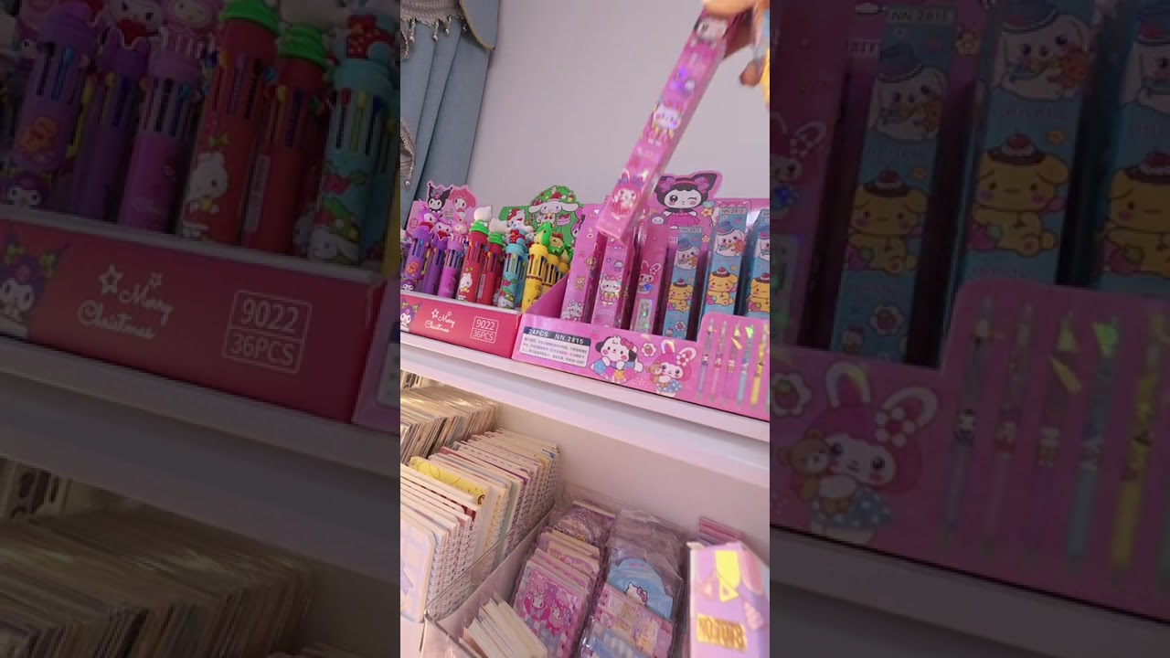 Watching This Gift Box Come Together Is SO Satisfying 🤯💝