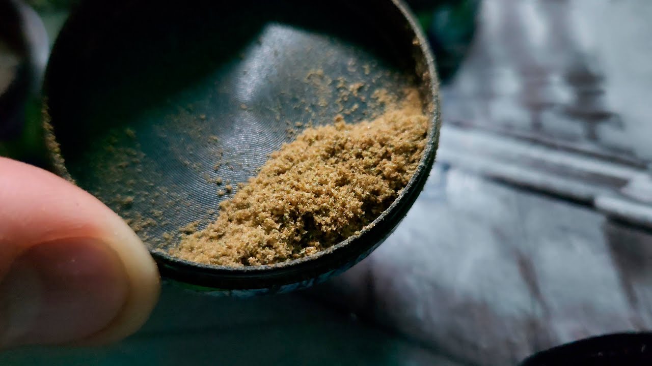 Grinder kief accumulation over Time