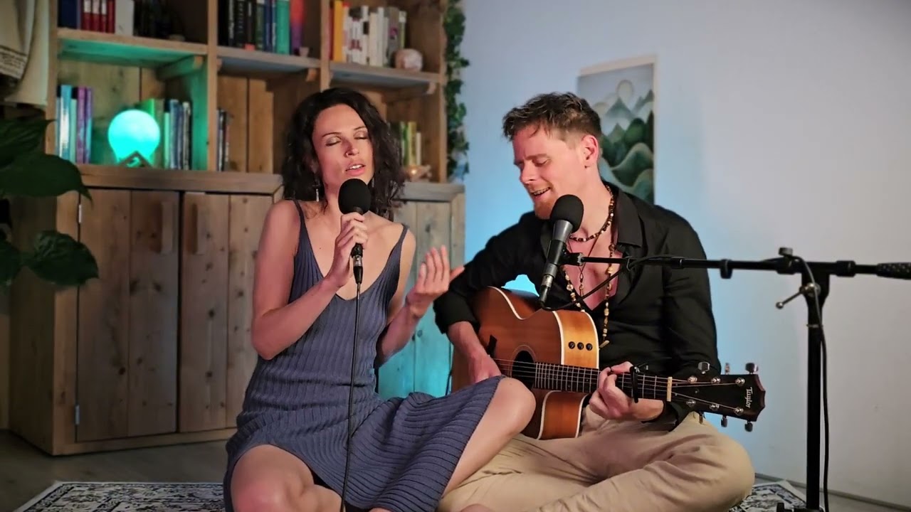 Ismach Libenu // Sacred Hebrew Song // Psalm 33
