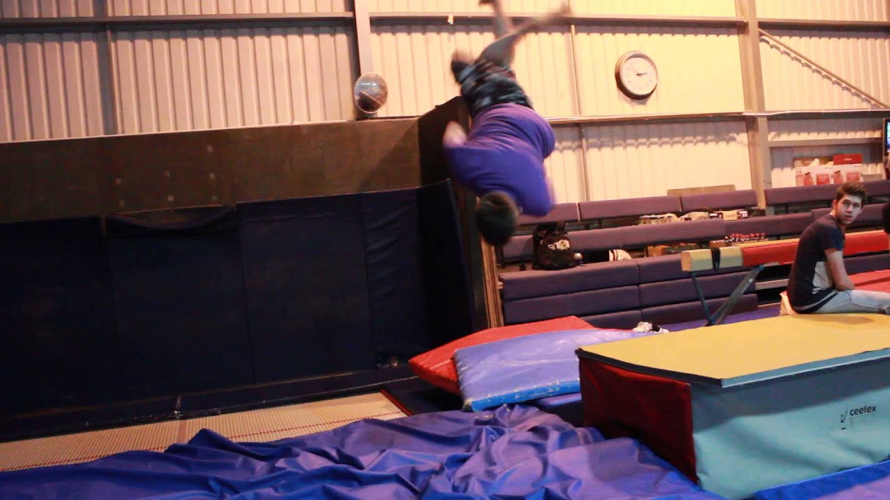 Dom Evans Pivot Dub Cork - TheSheepDiaries