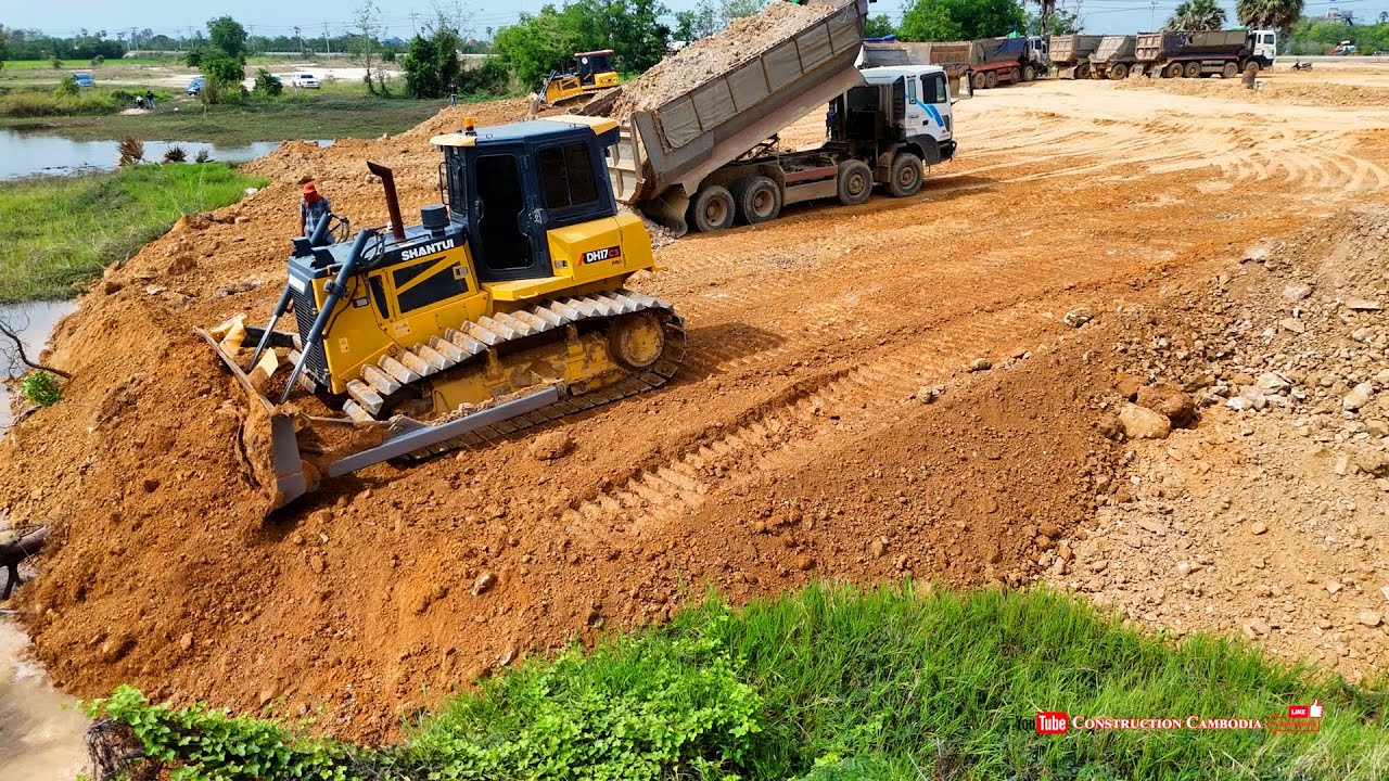 Exciting!Expert Bulldozer & Dump Truck Landfill Huge clearing land water pit for Factory Development
