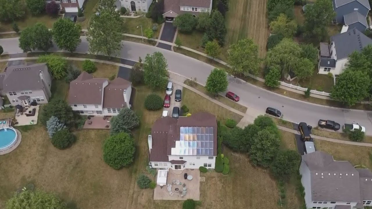 Illinois solar power program under scrutiny after people say they were burned by contractor