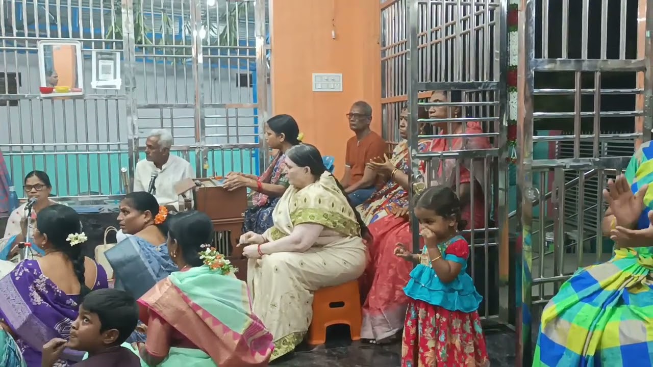 ఆదివారం శివరాత్రి రోజు శివుని బ్రమరాంబికా ఈ పాట చాలా బాగుంటుంది చూడండి వినండి