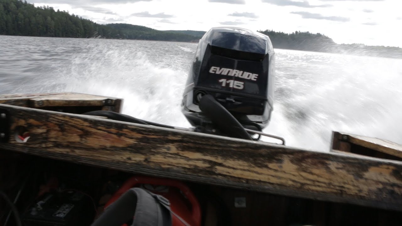 Algonquin Park Canoe Trip Fall 2016 - NEARLY MISSED THE WATER TAXI