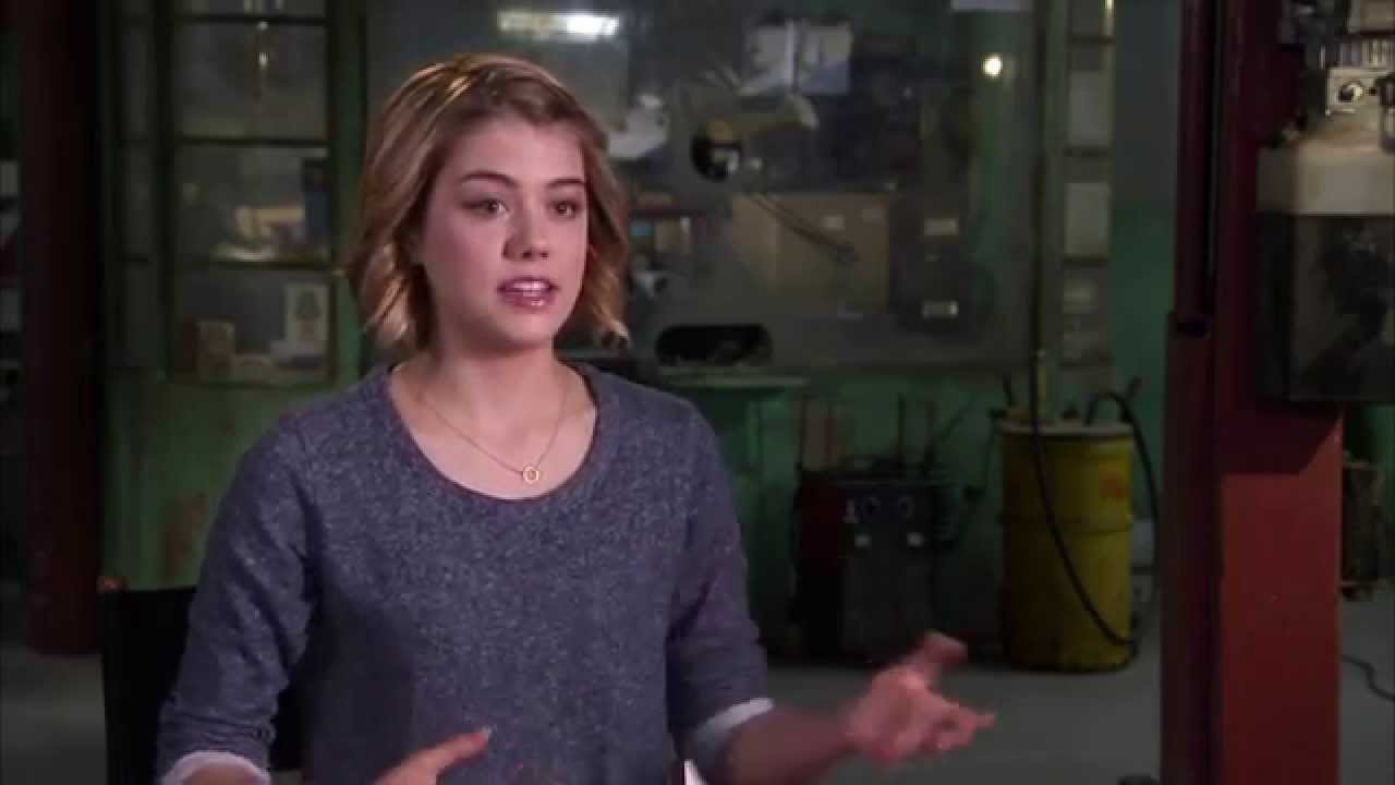 Heroes Reborn Entrevista   Gatlin Green